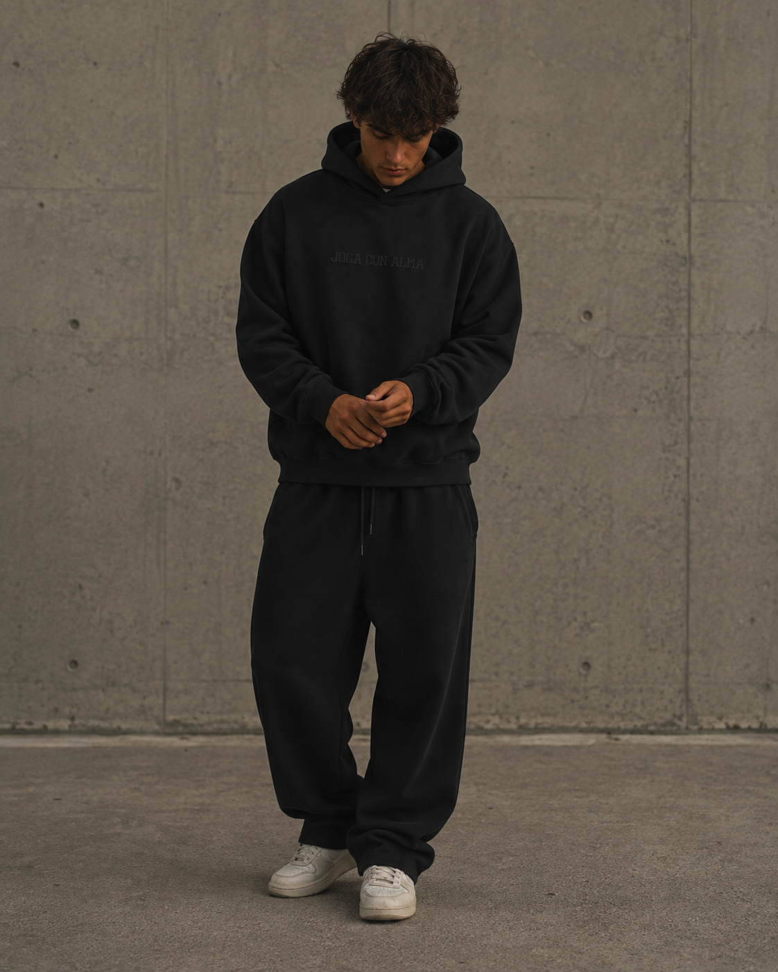 WORLD OF HOODIES