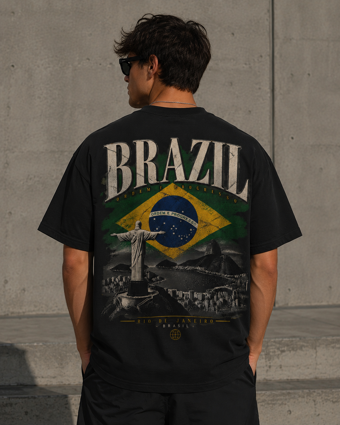 WORLD OF TEES